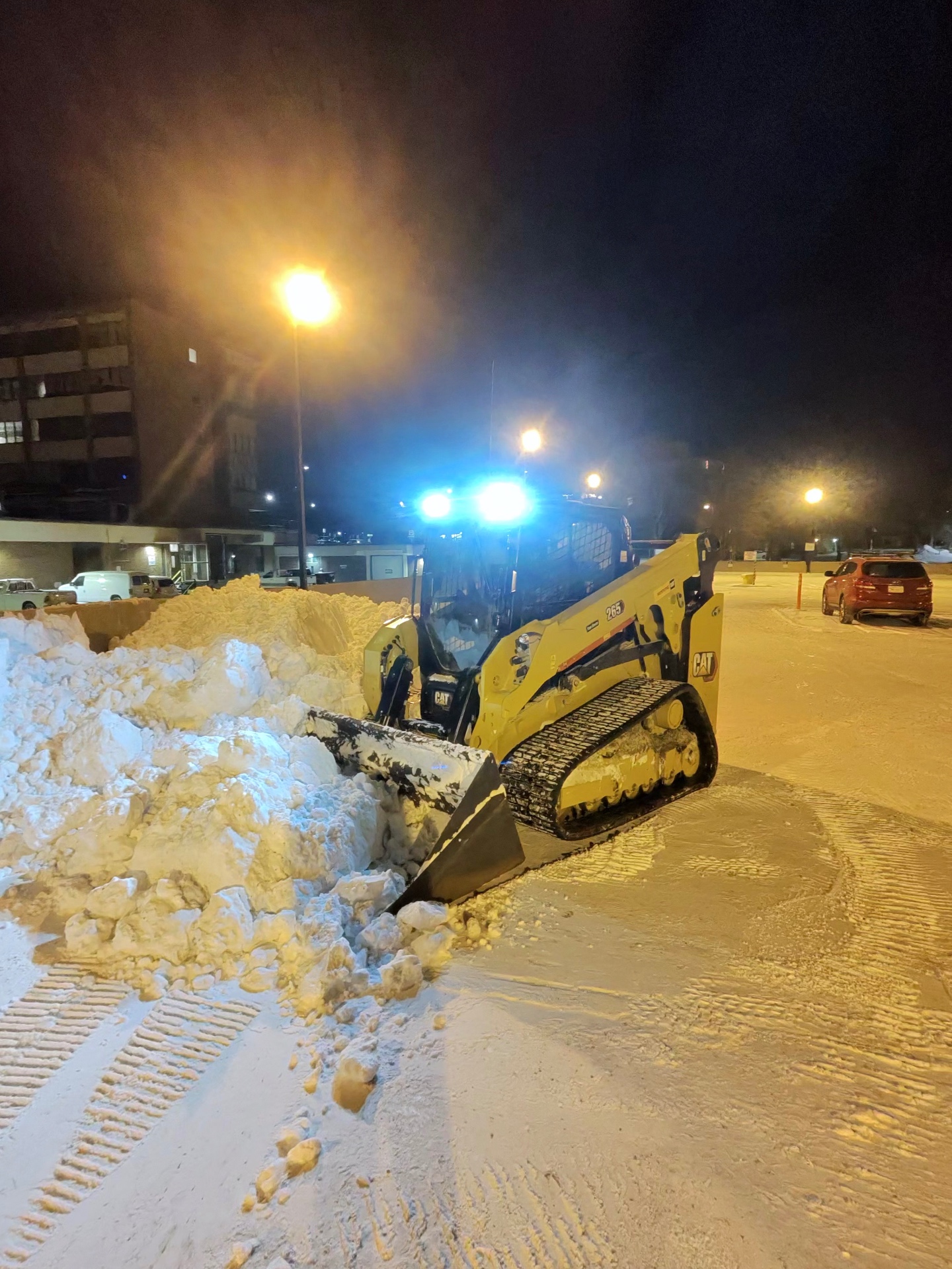 Alberta Health Services — Medicine Hat Hospital & Lab Centres — Acute-care hospital and lab centres with zero-tolerance access — emergency-priority routing, auto-dispatch on weather SEASON, automated pile dispatch and hauling, traction control, and full sidewalk crews.